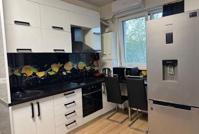Apartament cu 2 camere decomandat în 9 Mai - 3