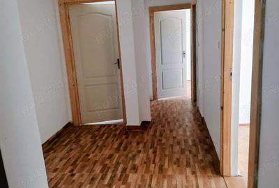 Apartament 3 camere, decomandat - ULTRACENTRAL HA?EG - 2