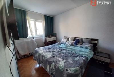 Apartament cu 3 camere semidecomandat, mobilat în Lipovei - 2