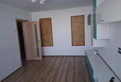 Apartament cu 2 camere decomandat în Exterior Vest - 3