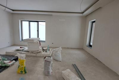 Casă cu 5 camere cu Canalizare în Bucureștii Noi - 13