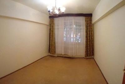 Apartament cu 4 camere decomandat în Tineretului - 3