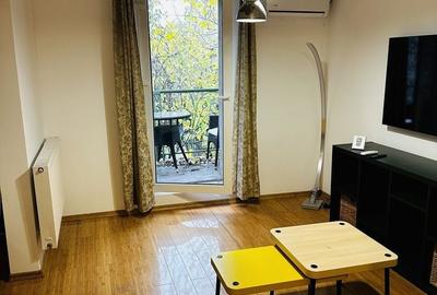 | studio in vila | cartier Cotroceni | terasa 6mp | spatiu luminos | - 1