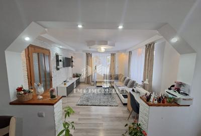 Casă cu 5 camere cu Canalizare în Vulcan - 8