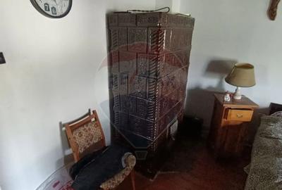 Casă cu 3 camere cu Teren 3000 Mp în Copalnic - 9