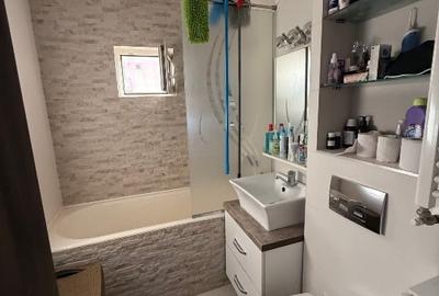 Apartament cu 2 camere decomandat, mobilat în Carpați 1 - 11