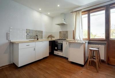 Cuibul din centru - 1