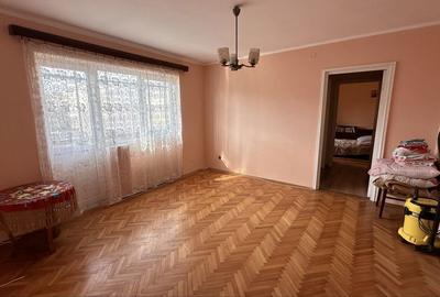 Apartament cu 2 camere semidecomandat în Sud - 1