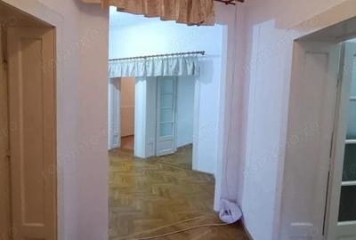 Proprietate deosebita in Arad Cartierul Func?ionarilor - 12