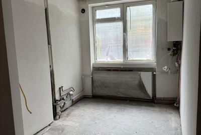 Apartament cu 3 camere semidecomandat în Central - 5