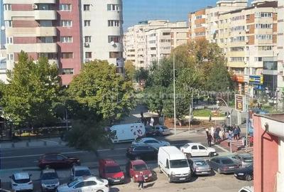 Apartament 3 camere decomandal Central langa Piata Centrala - 11