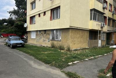 Apartament cu 2 camere semidecomandat în Oltenița - 7