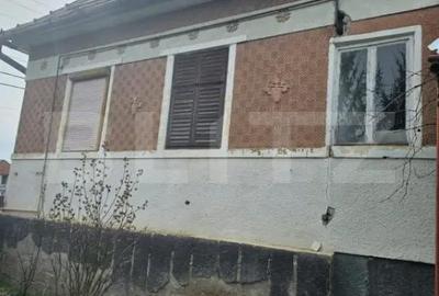 Casă cu 3 camere cu Teren 2766 Mp în Reghin - 2