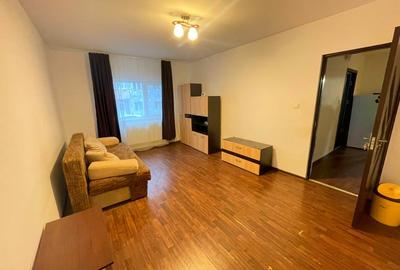 Apartament 2 camere decomandat-50mp-Podul de Fier - 5