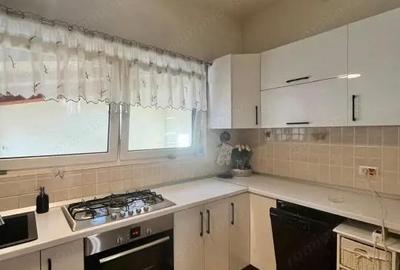 Casă cu Teren 400 Mp în Central - 4