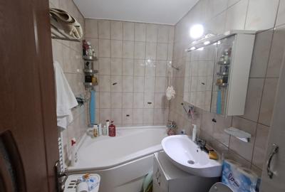 Apartament 3 camere Zona Jandarmerie - Strada Plevnei - etaj 3/3  - 65 mp - 16