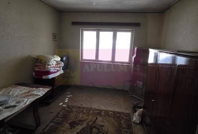 Casă cu 3 camere cu Canalizare în Central - 7