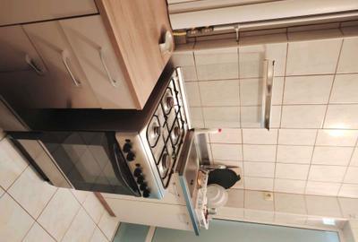 Apartament cu 3 camere decomandat în Exterior Vest - 3