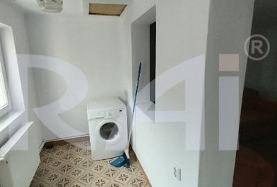 Investitie smart: casa + 1.000 mp, dublu acces . - 2