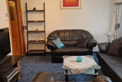 Apartament cu 4 camere decomandat, mobilat în Micro IV - 8