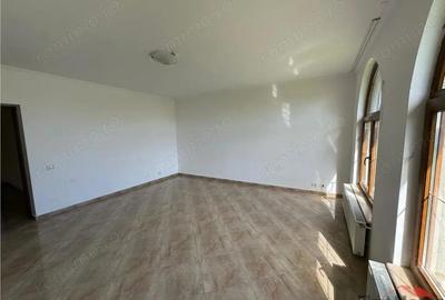 Casă cu Canalizare în Hângulești - 7