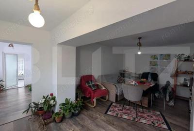 Casă cu Teren 784 Mp în Central - 10