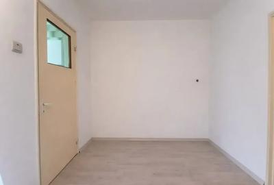 Garsonieră semidecomandată în Titulescu - 2