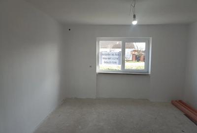 Casa 3 camere de vinzare la 23 km de Oradea - 1