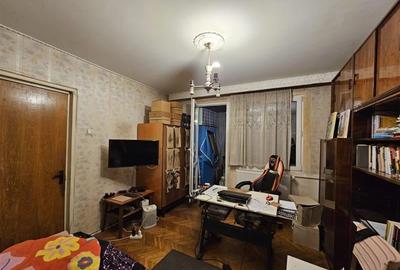 Vanzare Apartament 4 Camere Decomandat Giurgiului-Spinis Vanzare Apartament 4 Camere Decomandat Giurgiului-Spinis - 3