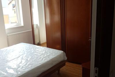 Apartament cu 2 camere decomandat în Traian - 3