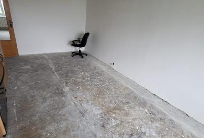 Apartament cu 3 camere decomandat, mobilat în Trafic Greu - 11