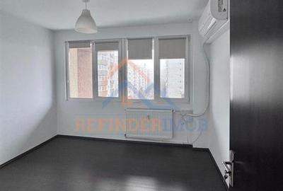 Apartament cu 2 camere semidecomandat în Titan - 2