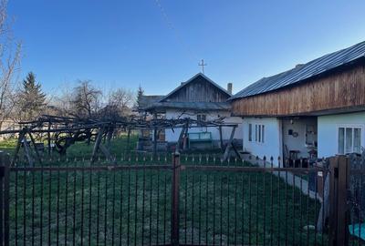 Casă cu 4 camere în Târgu Neamț - 5