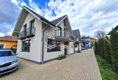 Duplex cu 4 camere în Dâmbul Rotund