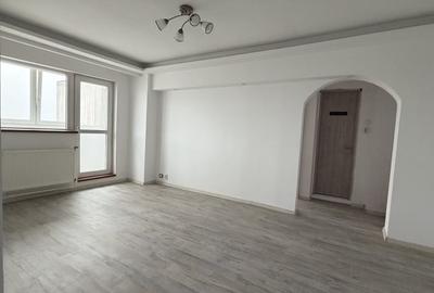 Apartament cu 2 camere semidecomandat în Mihai Bravu - 1