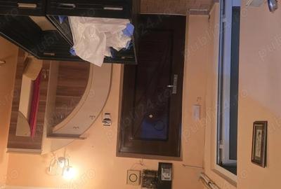 Apartament cu 4 camere decomandat în Central - 2