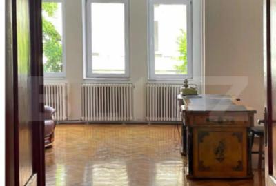 Apartament cu 4 camere decomandat în Central - 7