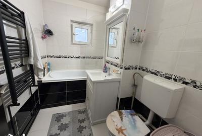 Apartament cu 2 camere decomandat în Central - 9