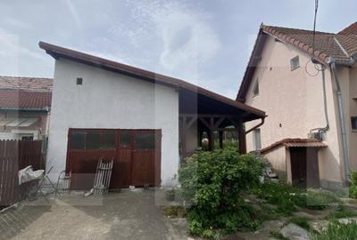 Casa spatioasa, de vanzare, cu 5 camere, 180 mp, zona exterior sud - 2