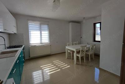 Casă cu Teren 375 Mp în Central - 1