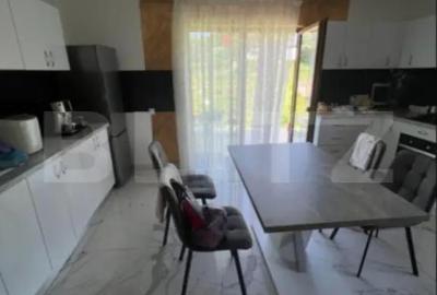 Casă cu 3 camere cu Teren 2316 Mp în Luna - 5