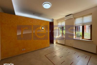 Casă cu 4 camere cu Teren 70 Mp în Cotroceni