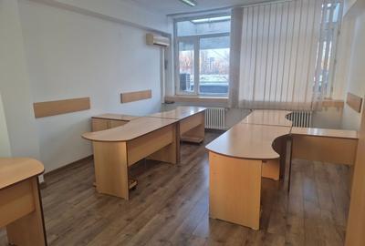Spații de birouri – 23 mp  ÷ 300mp –  lângă metroul Petrache Poenaru - 1