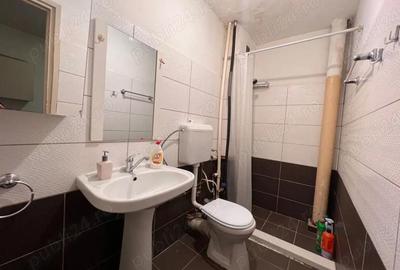 Garsonieră semidecomandată, mobilată în Complex Studențesc