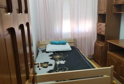 Apartament cu 3 camere semidecomandat în Central - 4