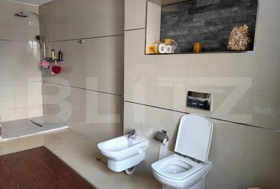 Casa, zona Codrisor - 2