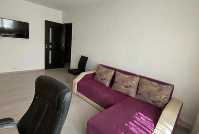 Apartament cu 2 camere decomandat în Central - 2