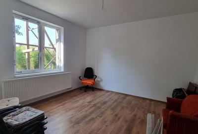 Casa Pensiune in Viile Satu Mare teren 1,63 ha, 11 camere, 10 bai - 7