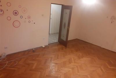 Garsonieră decomandată în Dorobanți - 2