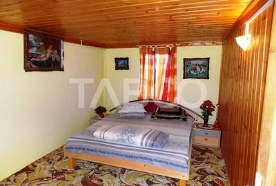 Pensiune la cheie 13 camere  15 locuri parcare si teren 3000 mp - 35